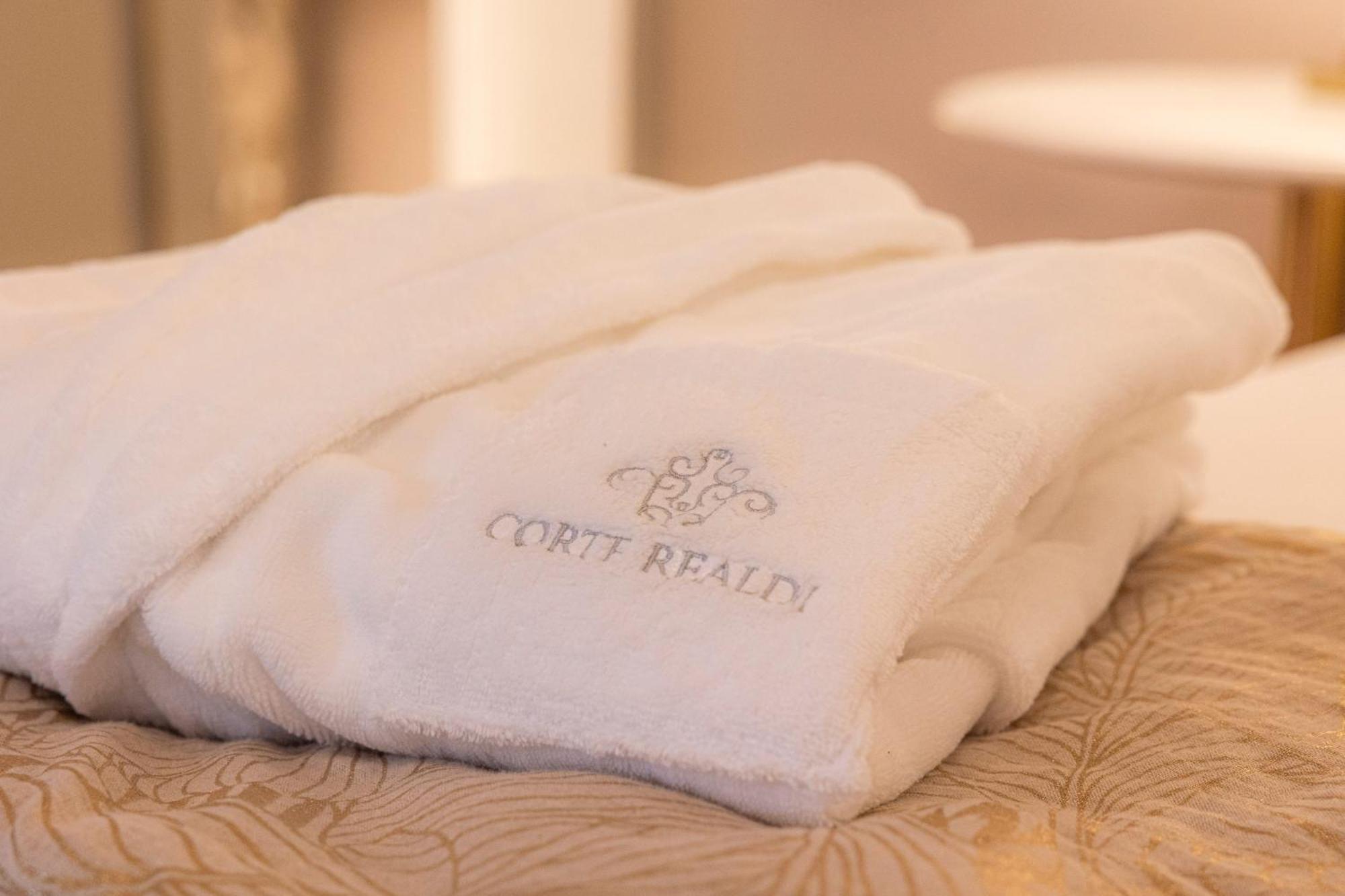 Corte Realdi - Palazzo Camozzini 维罗纳 外观 照片