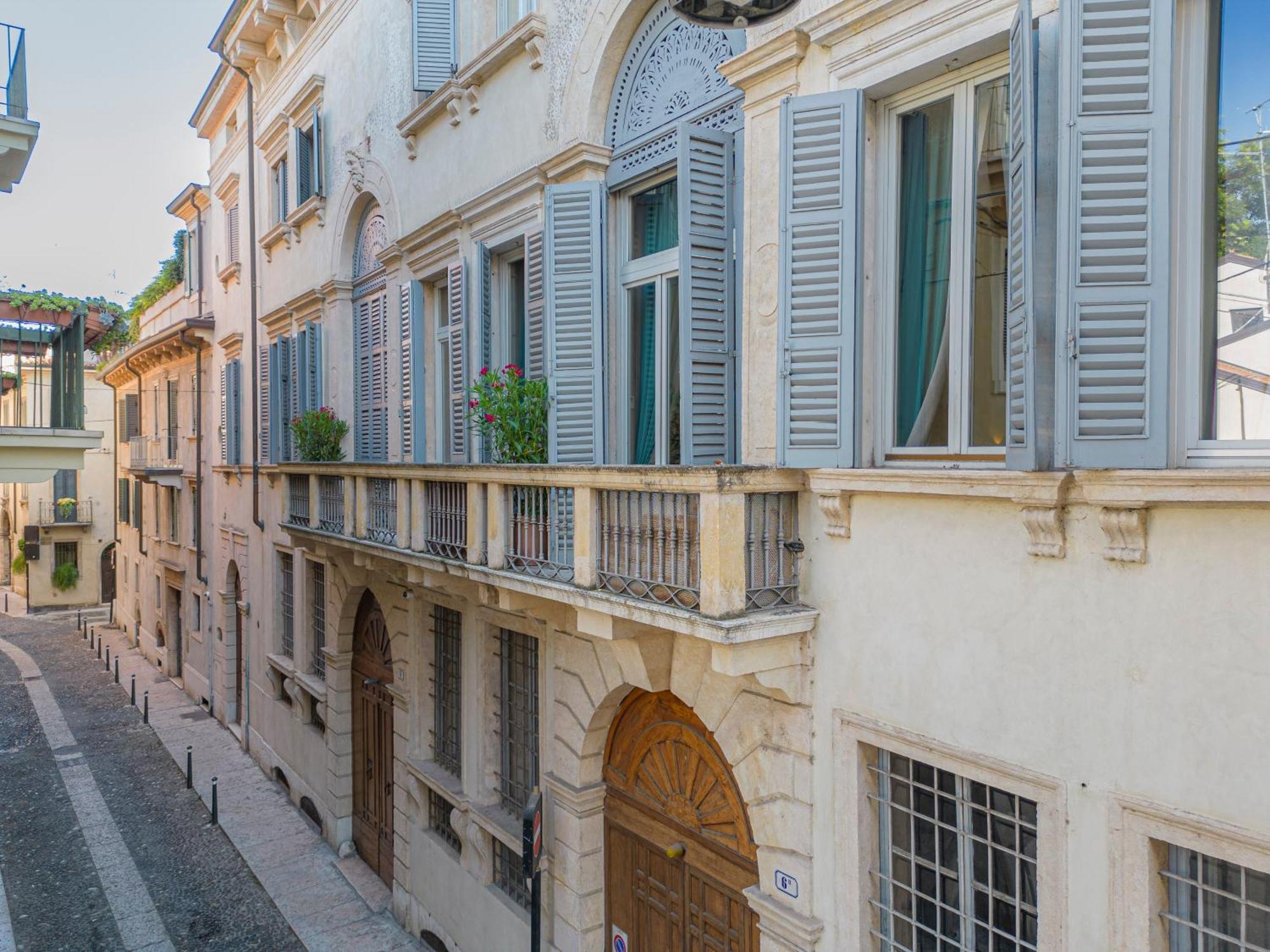Corte Realdi - Palazzo Camozzini 维罗纳 外观 照片